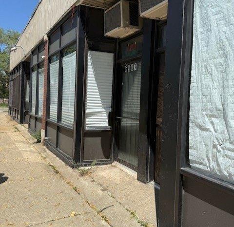 Property Image for 6501 - 6507 1/2 S Saint Lawrence Avenue