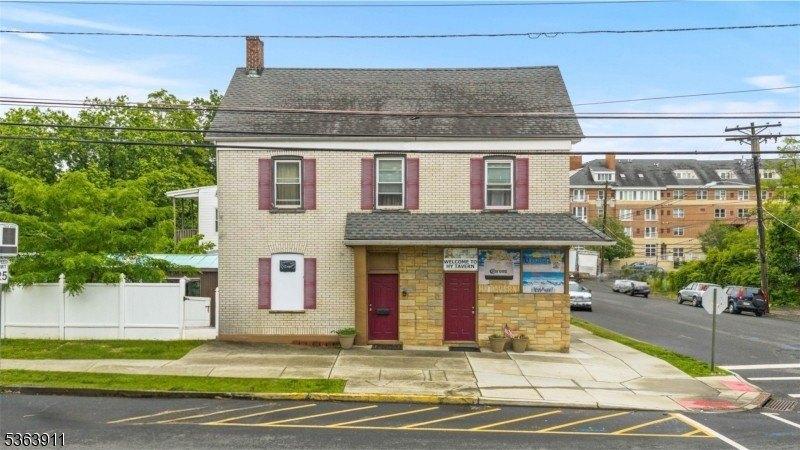 Property Image for 386 High St