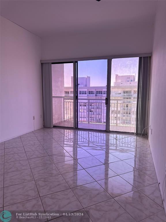 Property Image for 18051 Biscayne Blvd PH5