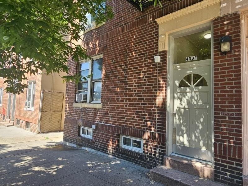 Property Image for 43-32 40 Street