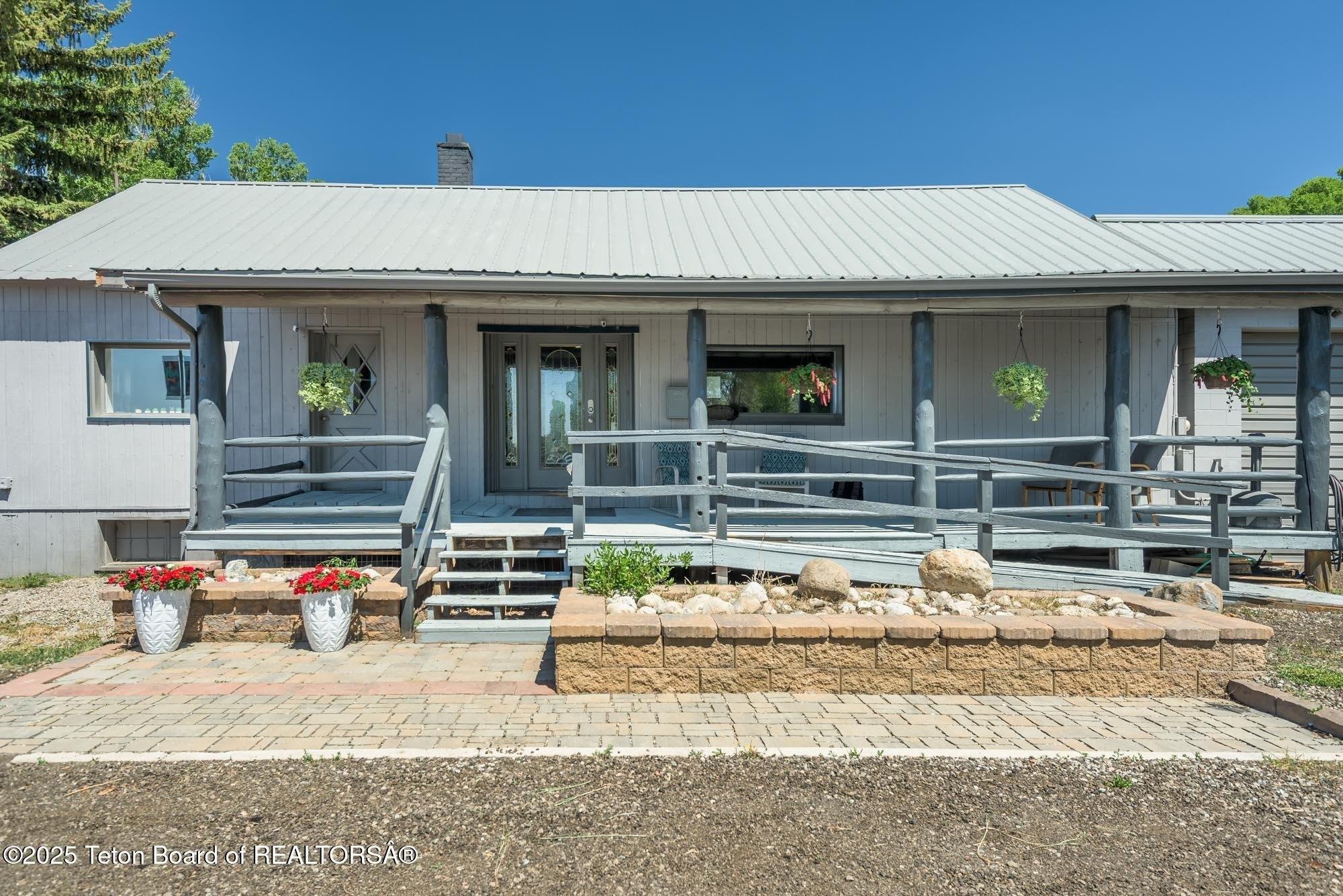 Property Image for 639 S PINE Street