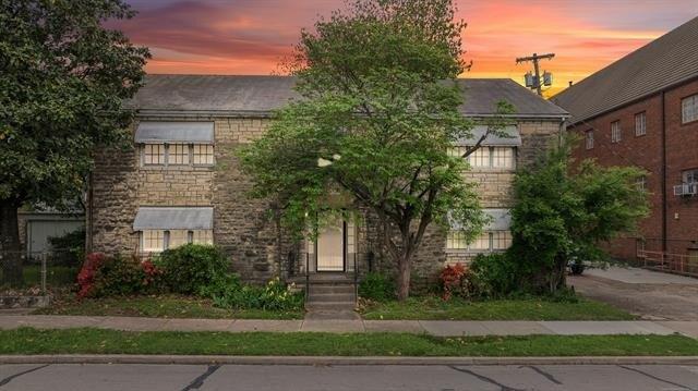 Property Image for 2641 E 8th Street
