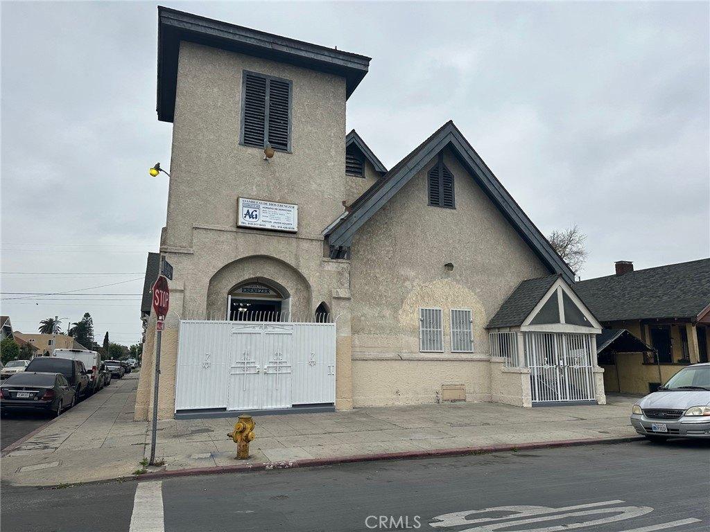 Property Image for 856 E 23rd Street