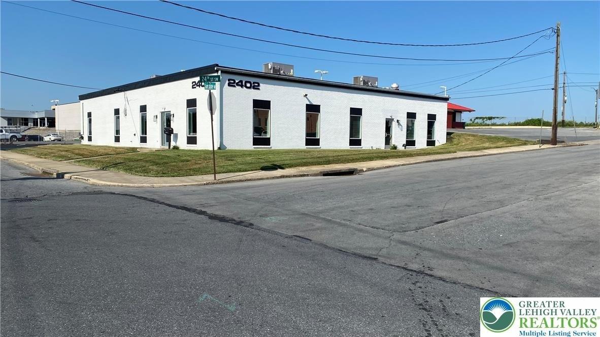 Property Image for 2402 Sunshine Road