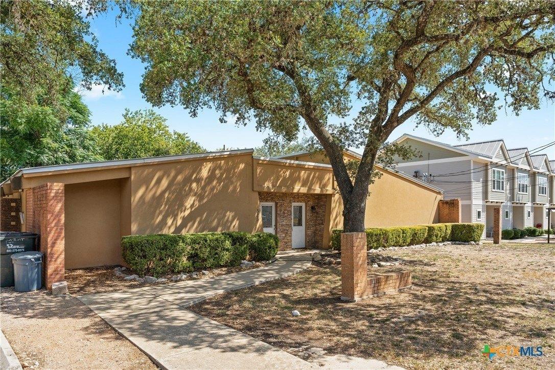 Property Image for 521 & 525 W Hutchison Street