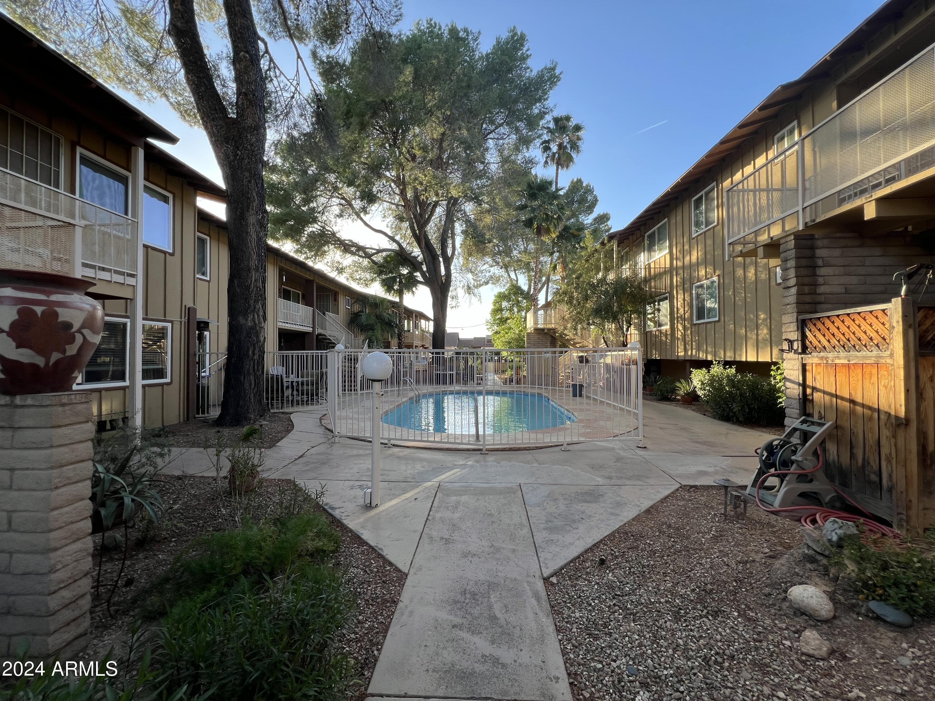 Property Image for 90 W Yavapai Street 18