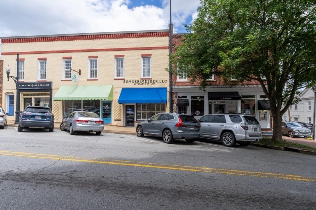 Property Image for 10 Broad Street