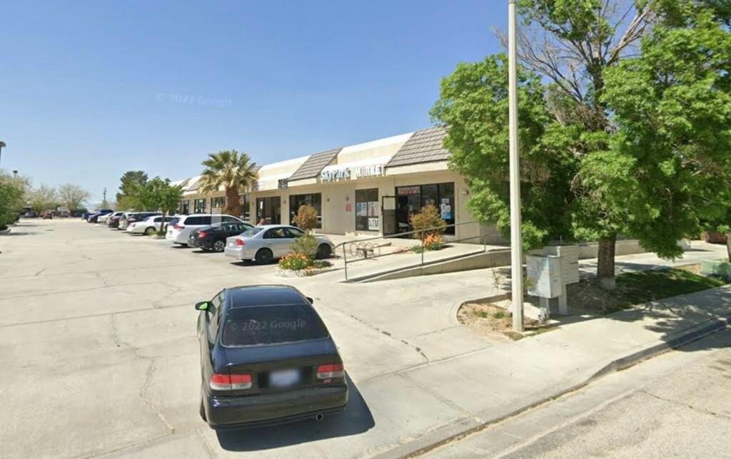 Property Image for 4401 W. Rosamond Blvd. # 3