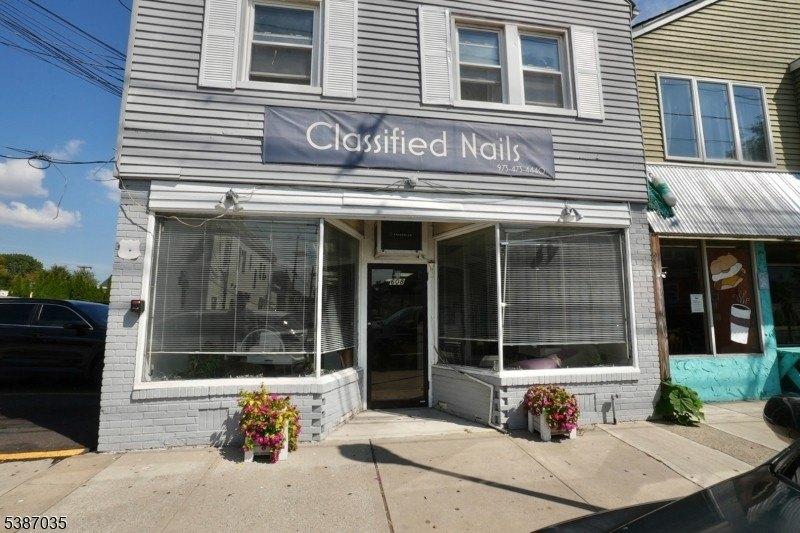 Property Image for 608 Van Houten Ave