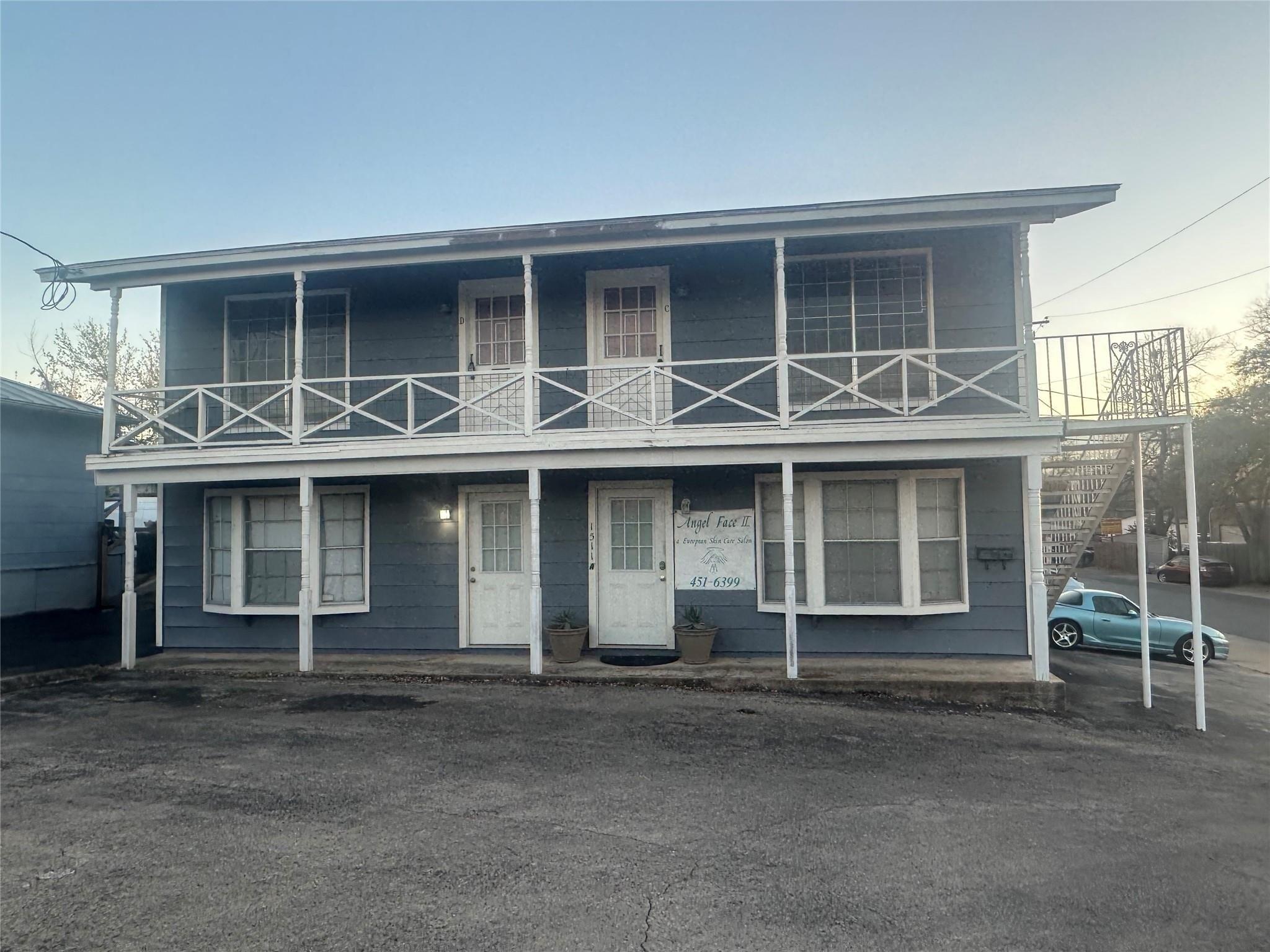 Property Image for 1511 W North Loop BLVD