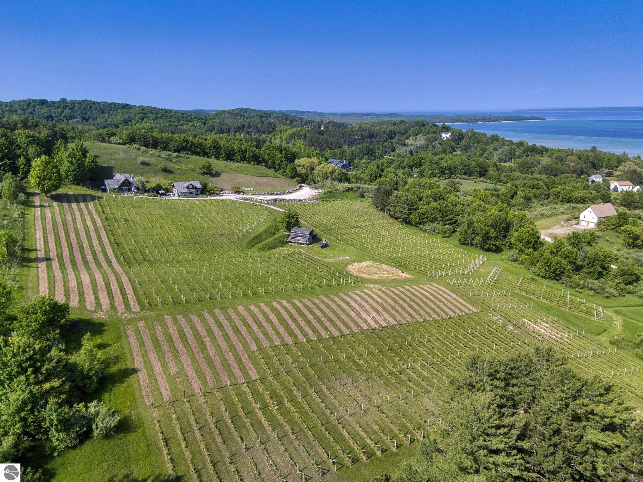 Property Image for 10702 E Hill Top Road