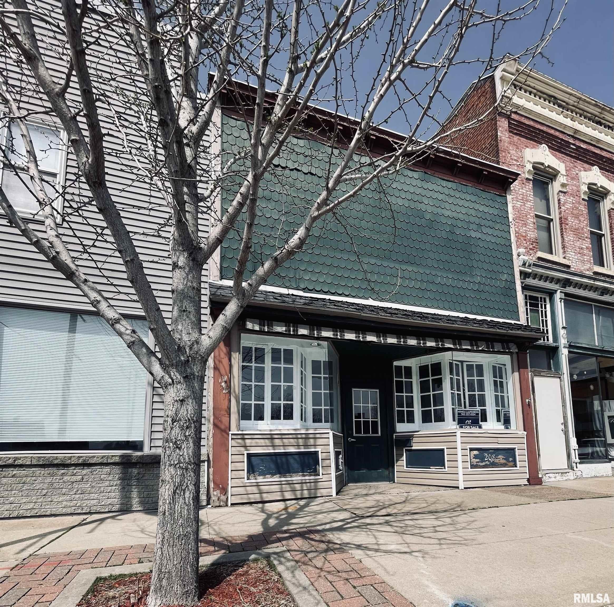 Property Image for 208 MAIN Avenue