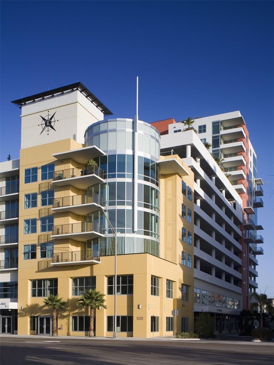Property Image for 1120 E Kennedy Boulevard 225