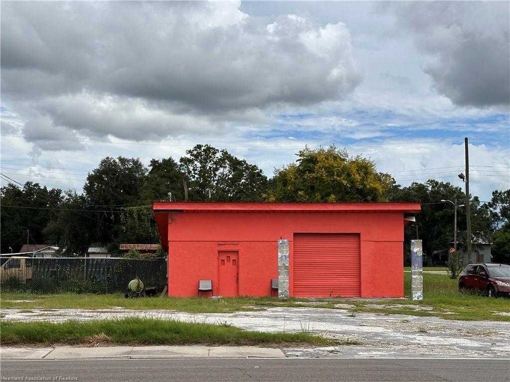 Property Image for 4310 N US Highway 17
