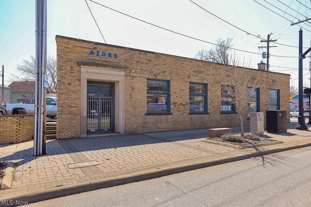 Property Image for 15602 Waterloo