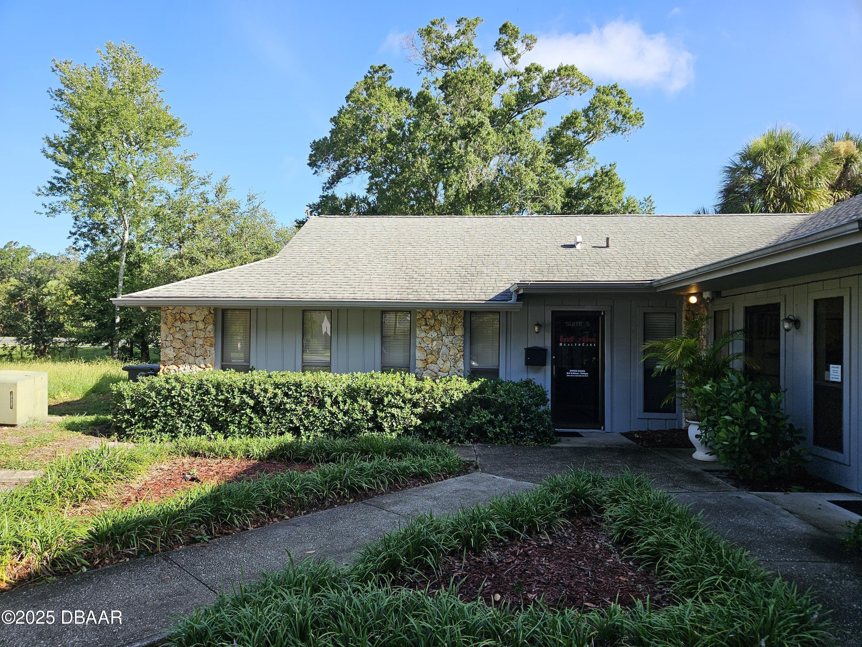 Property Image for 200 Forest Lake Boulevard 5