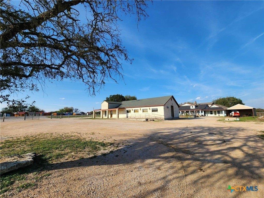 Property Image for 8190 E US 190 Highway
