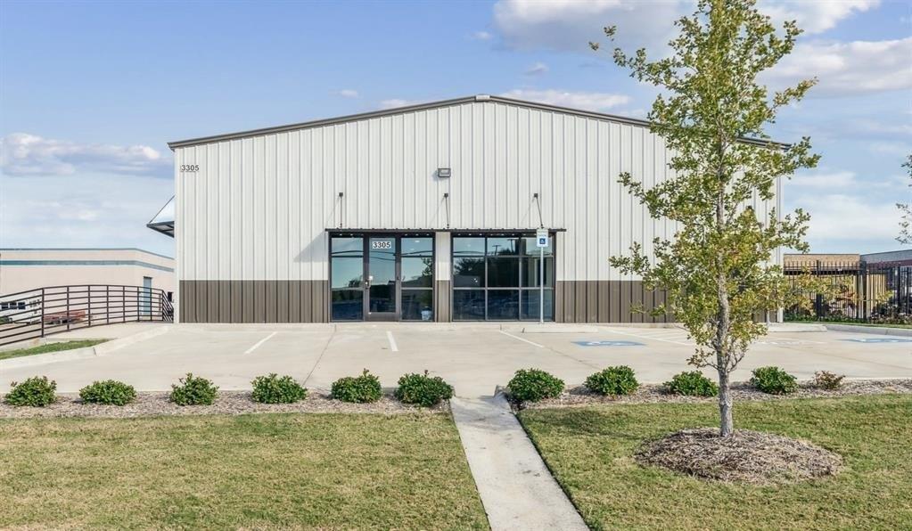 Property Image for 3305 Century Drive