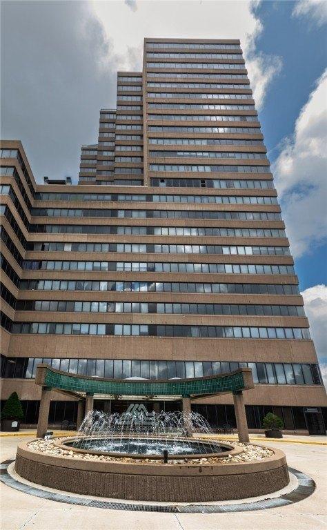 Property Image for 1301 Grandview Avenue Unit 210