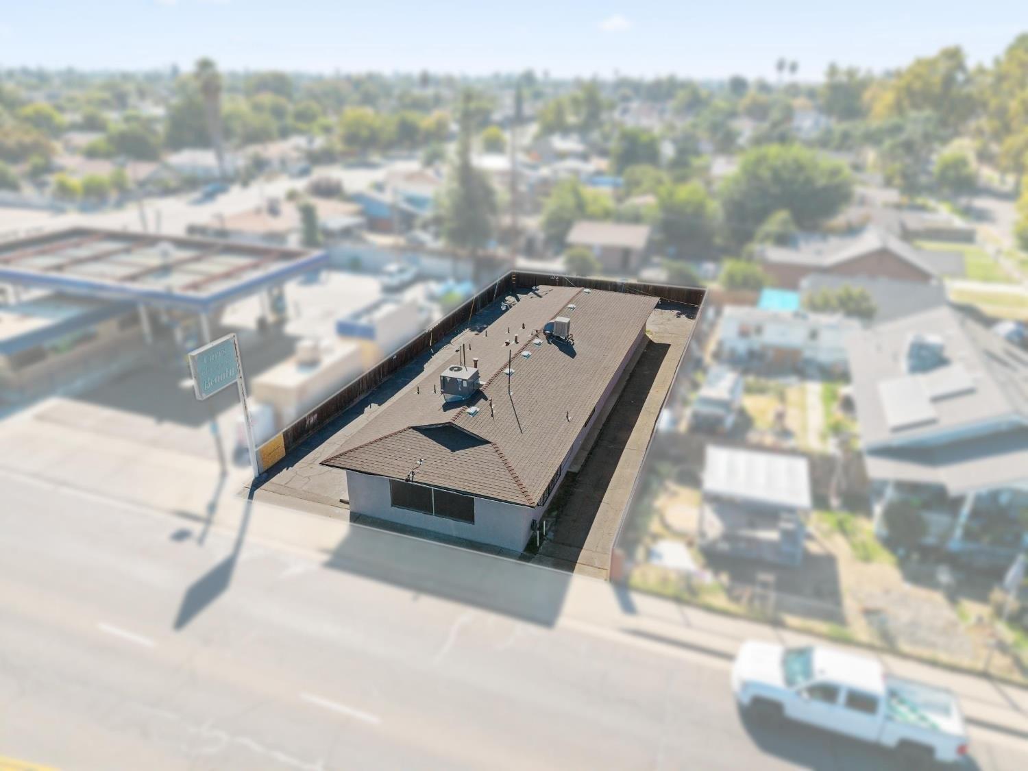 Property Image for 4584 Tulare Street E