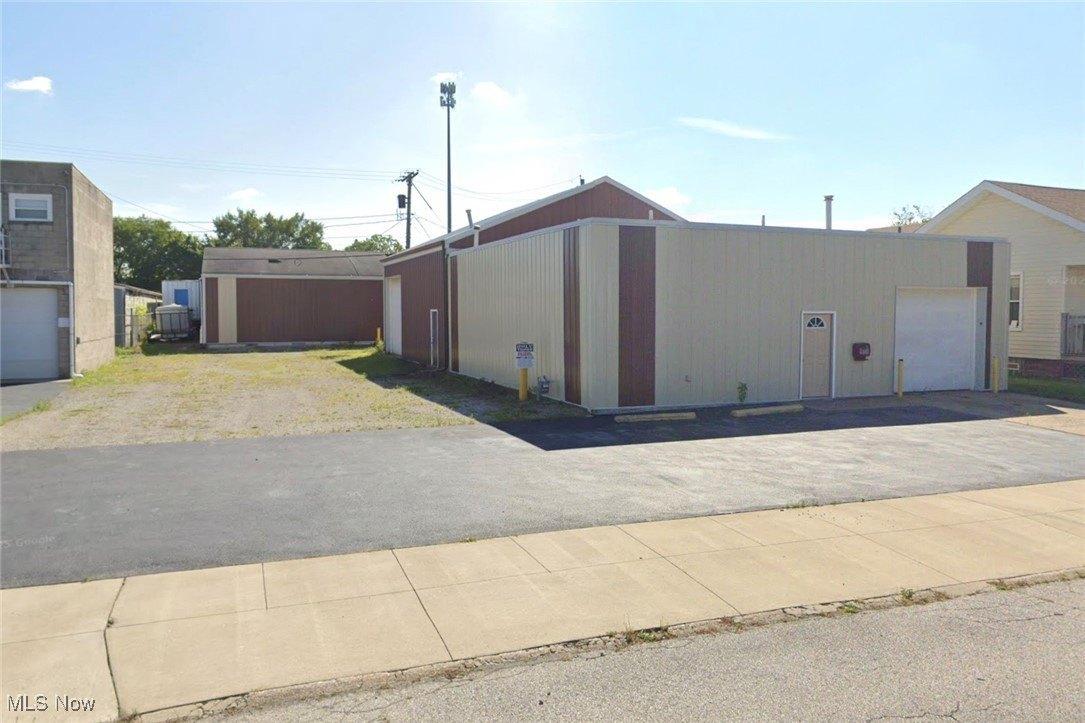 Property Image for 158 Woodbury Street