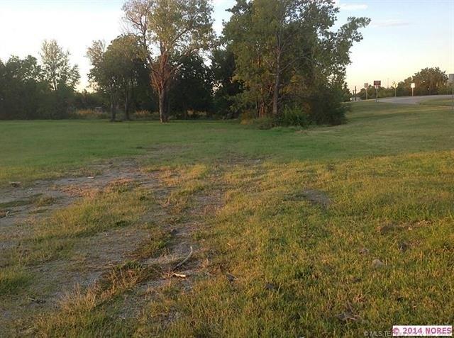 Property Image for 2429 E Apache Street
