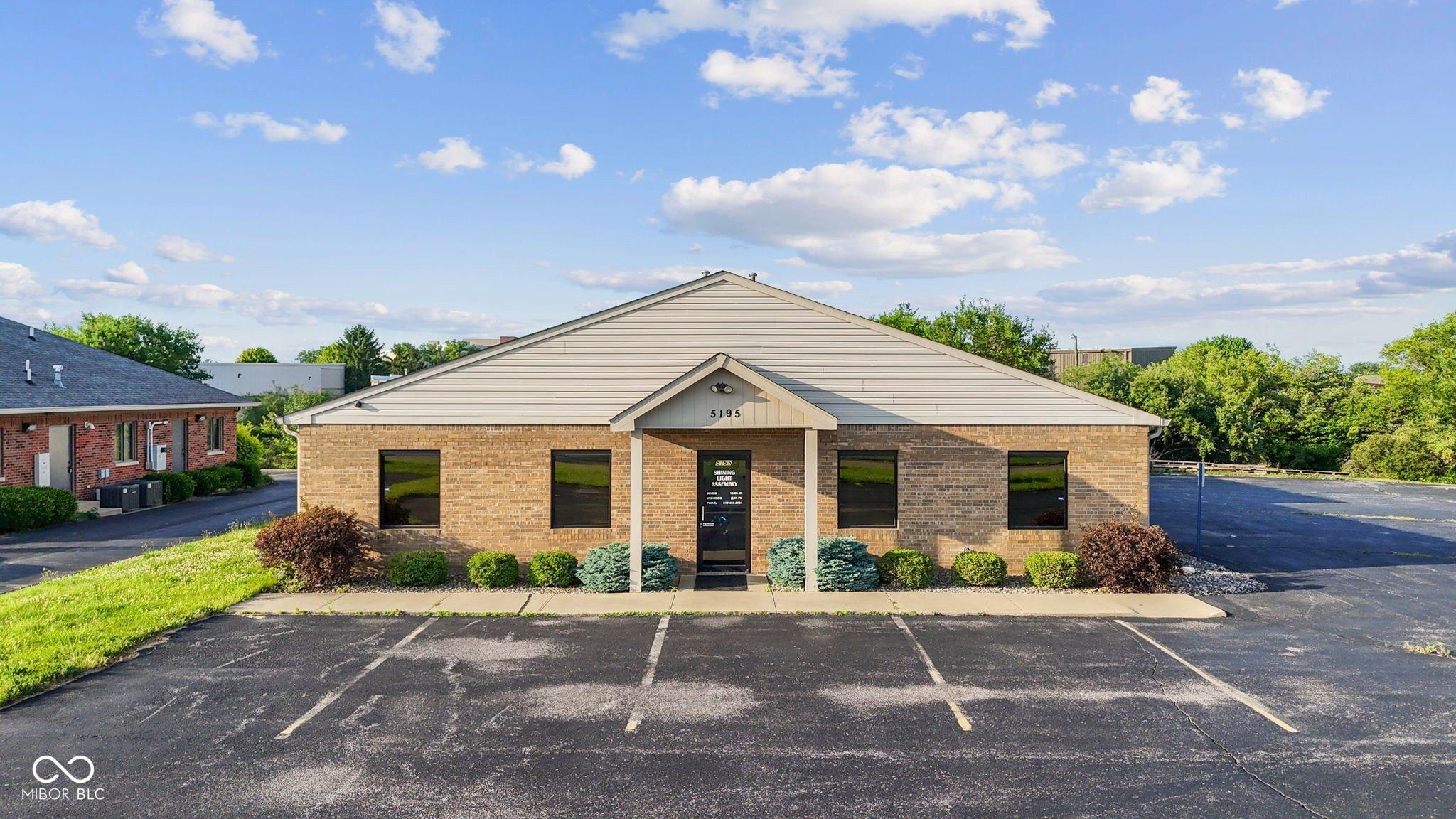Property Image for 5195 Commerce Circle