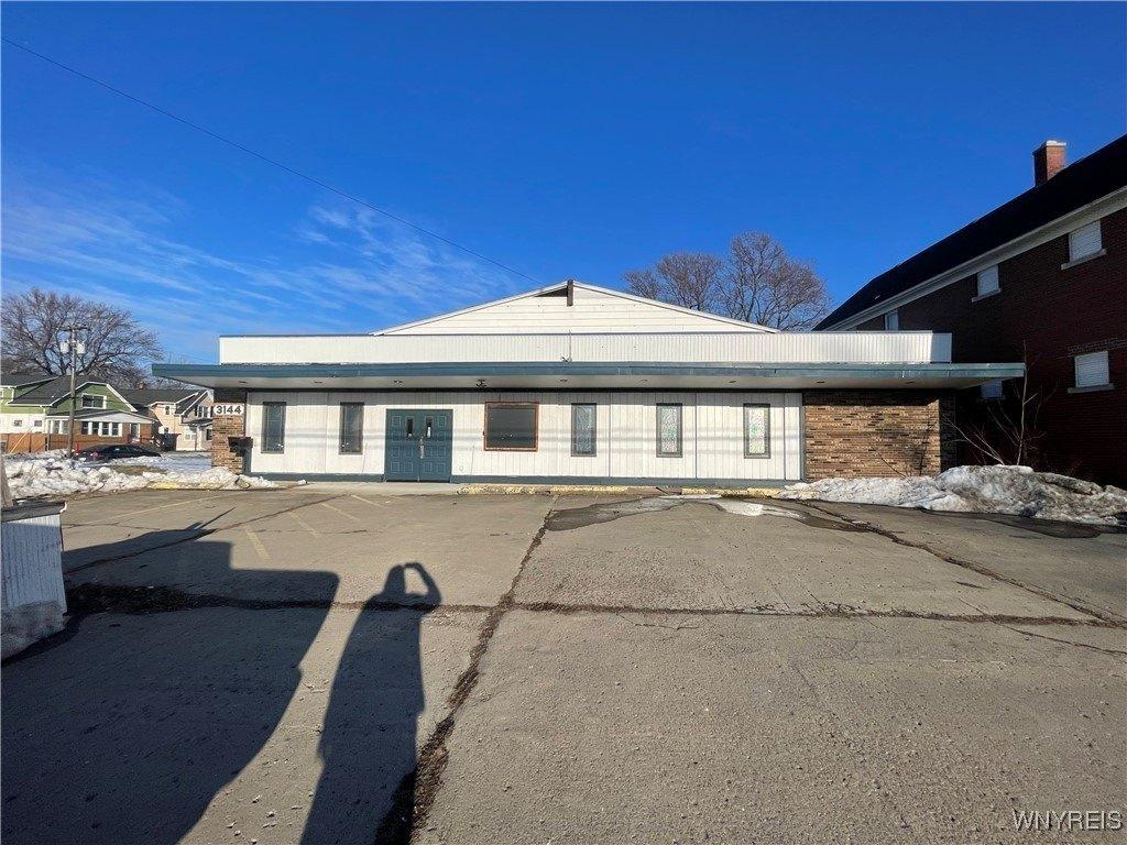 Property Image for 3144 S Park Avenue