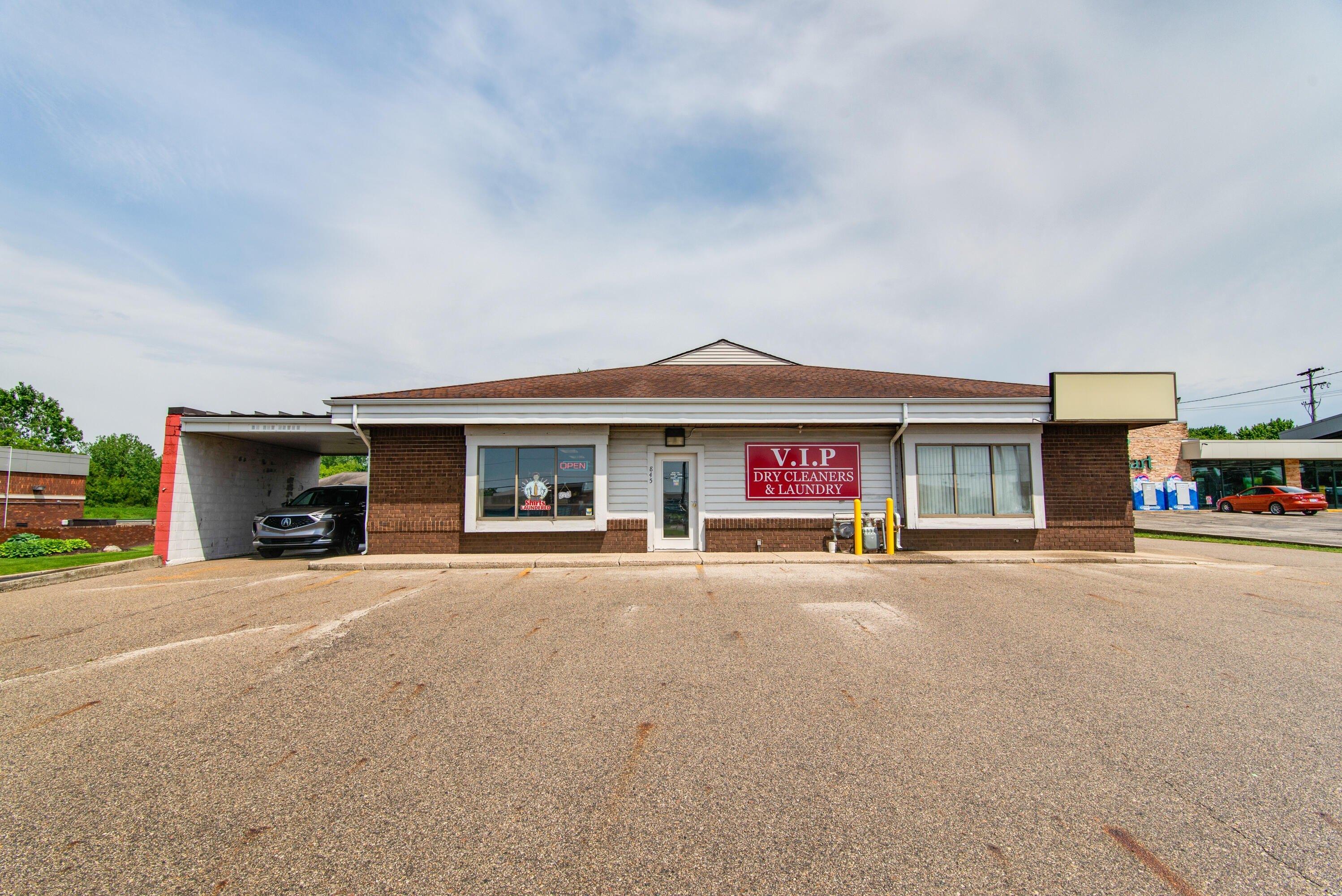 Property Image for 845 4 Mile Road NW