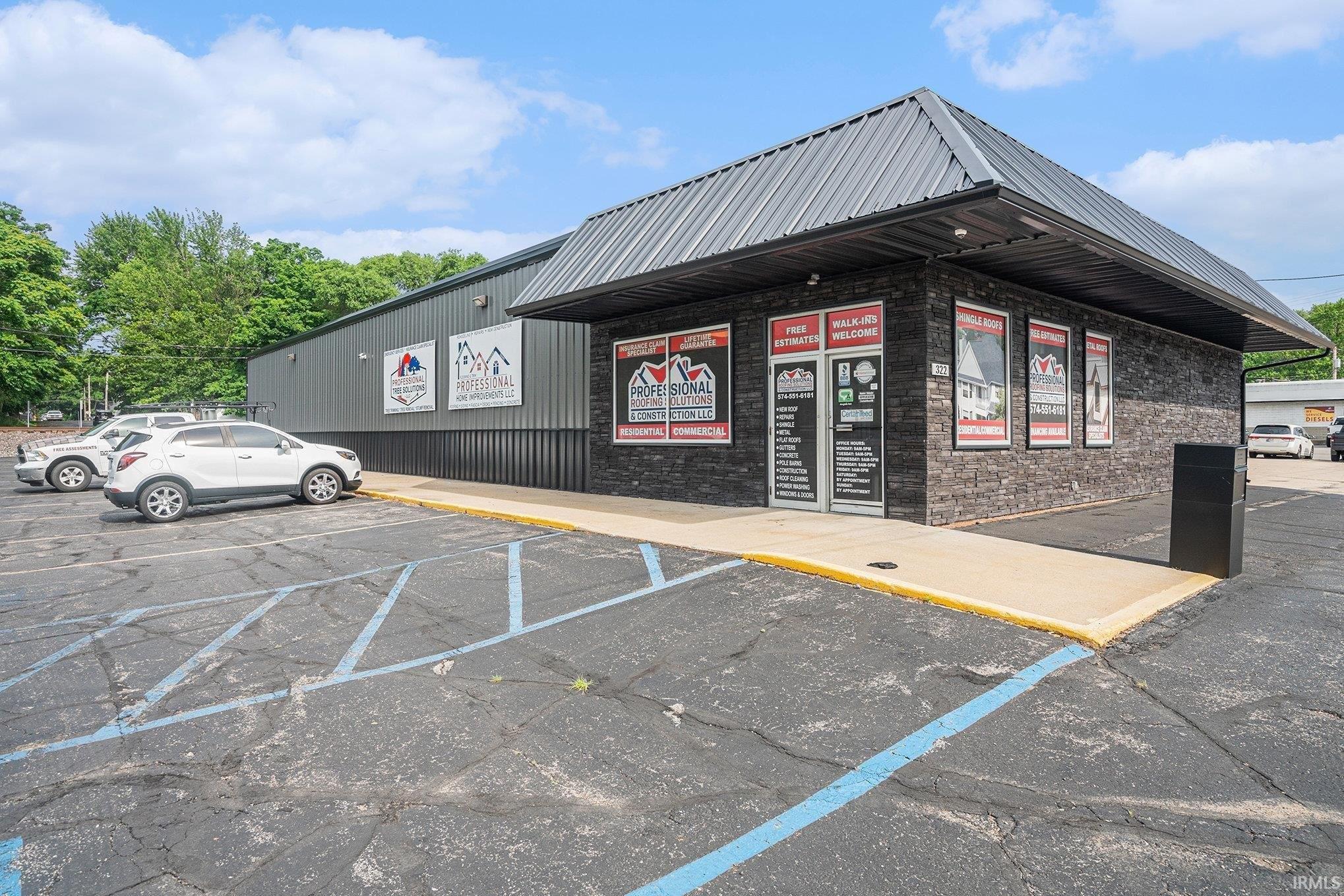 Property Image for 322 N Detroit Street