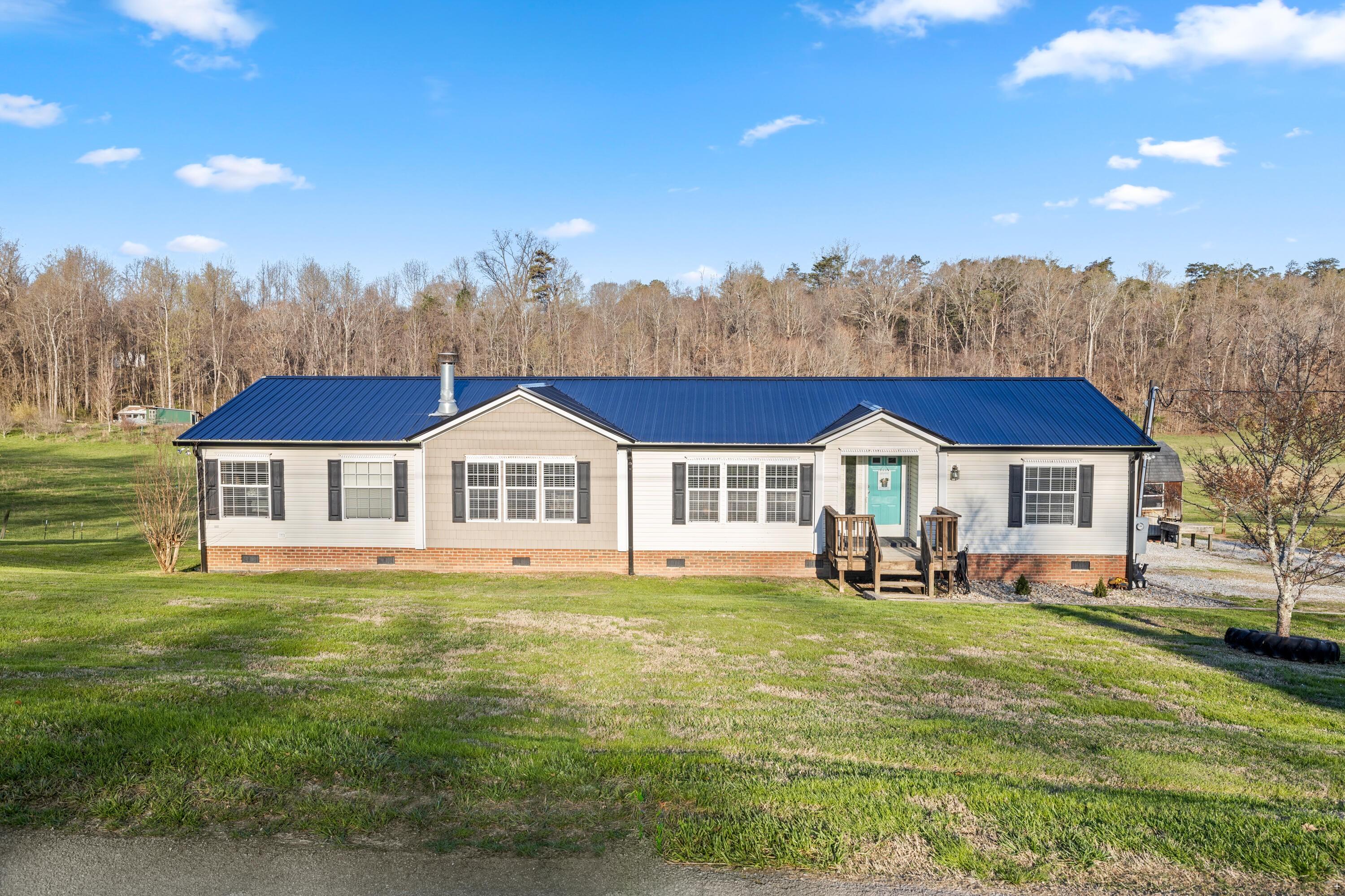 Property Image for 754 Finley Road ROAD