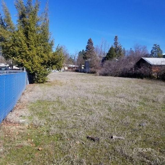 Property Image for 851 Main St