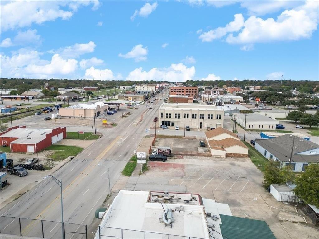 Property Image for 419 E Moore Avenue