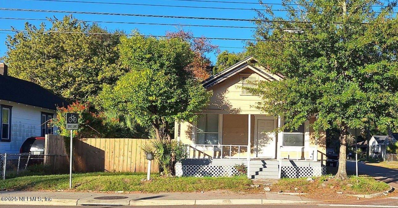 Property Image for 274 MCDUFF Avenue S