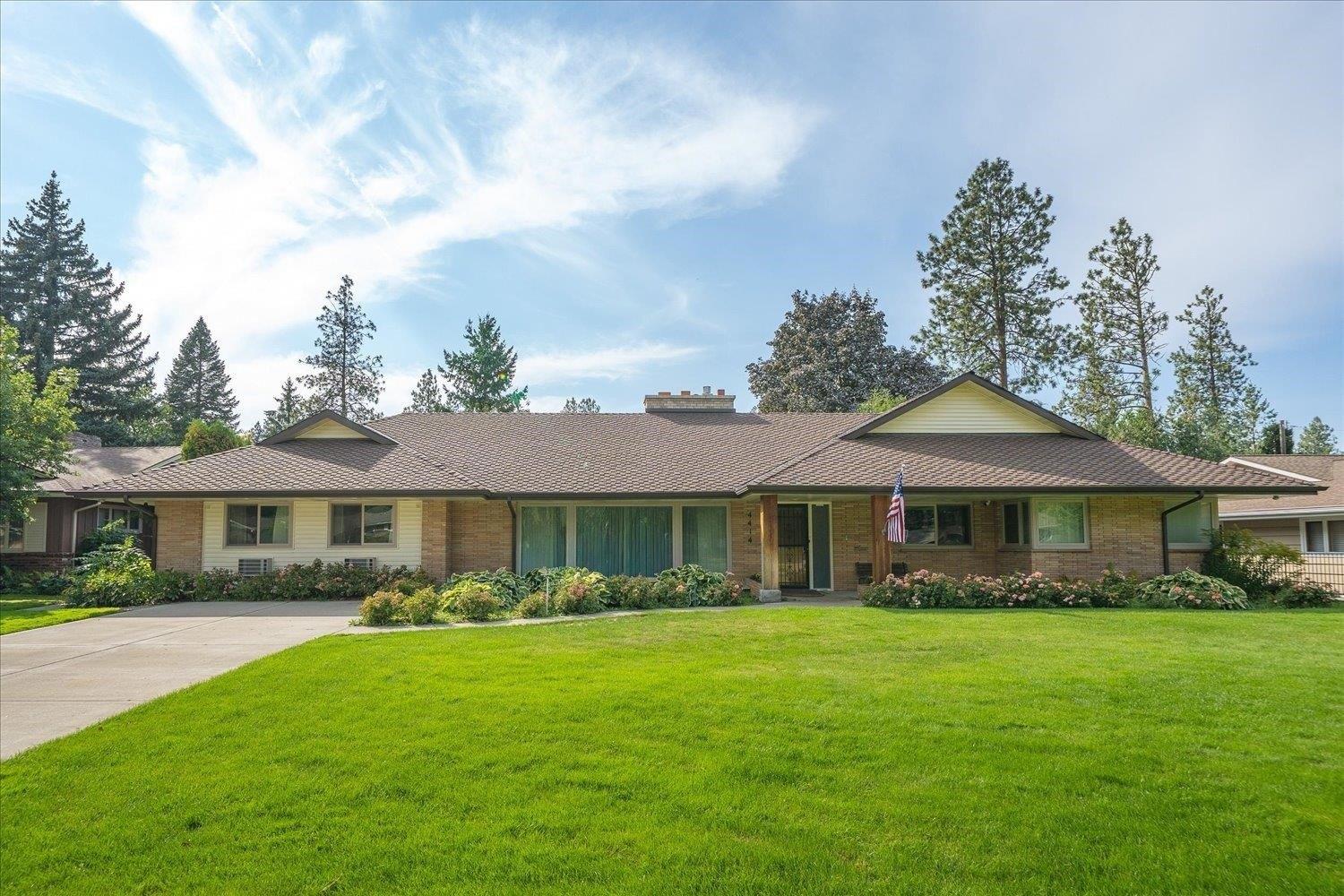 Property Image for 4414 S Helena St