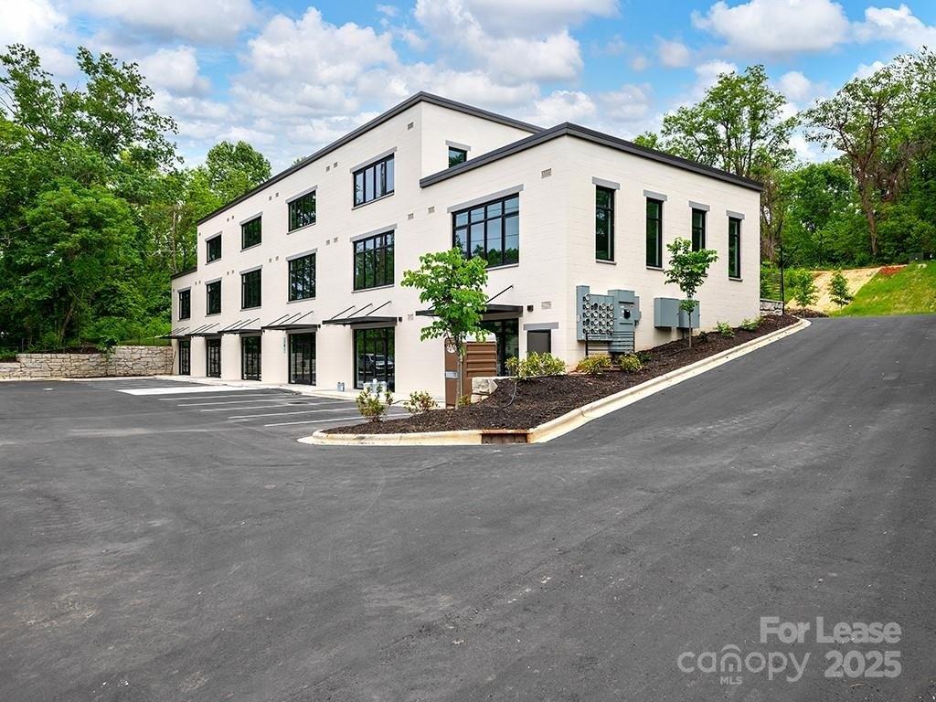 Property Image for 76 Glendale Avenue 106