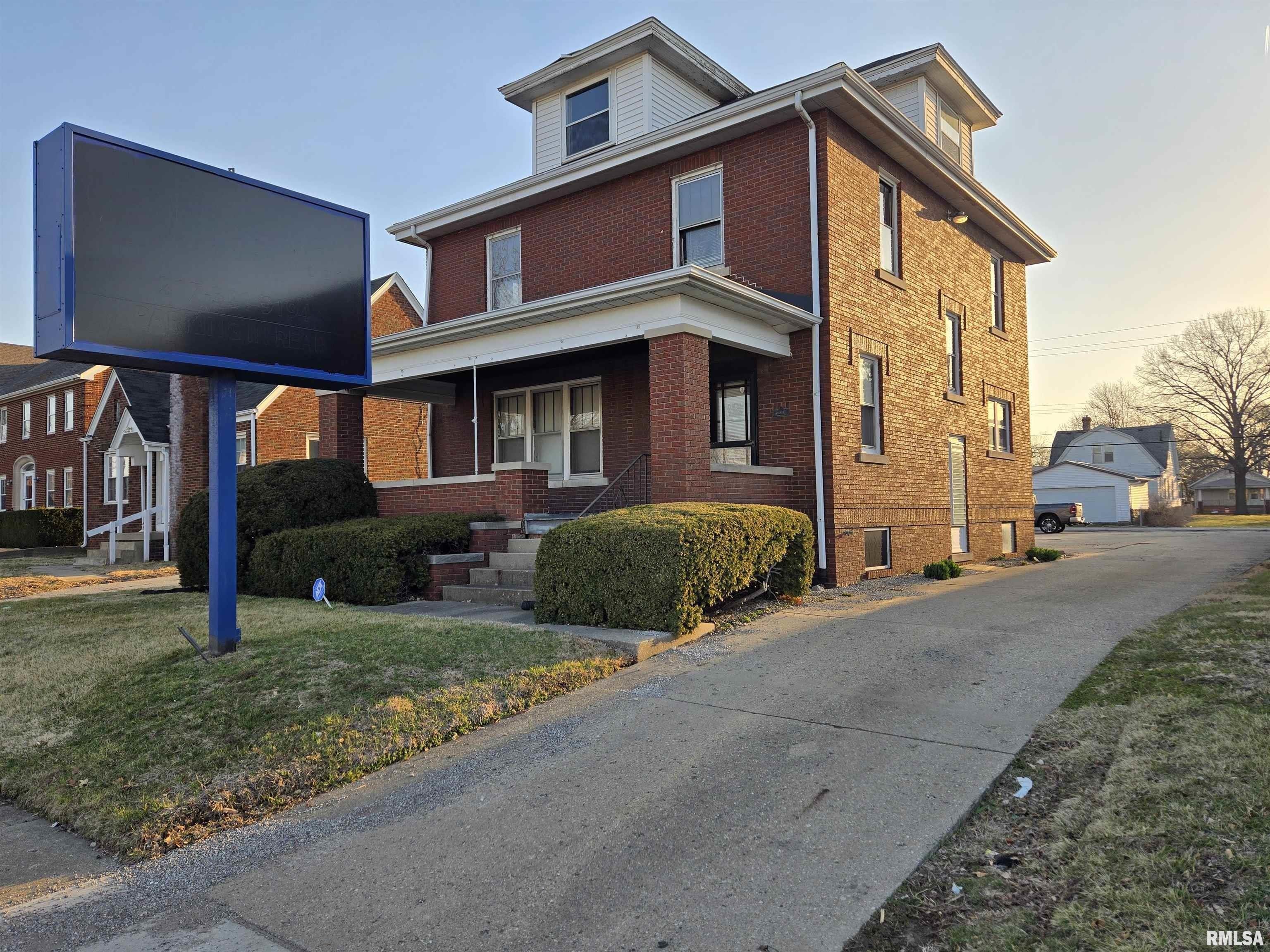 Property Image for 1728 S 6TH S Street