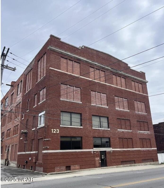 Property Image for 123 E Wayne Street