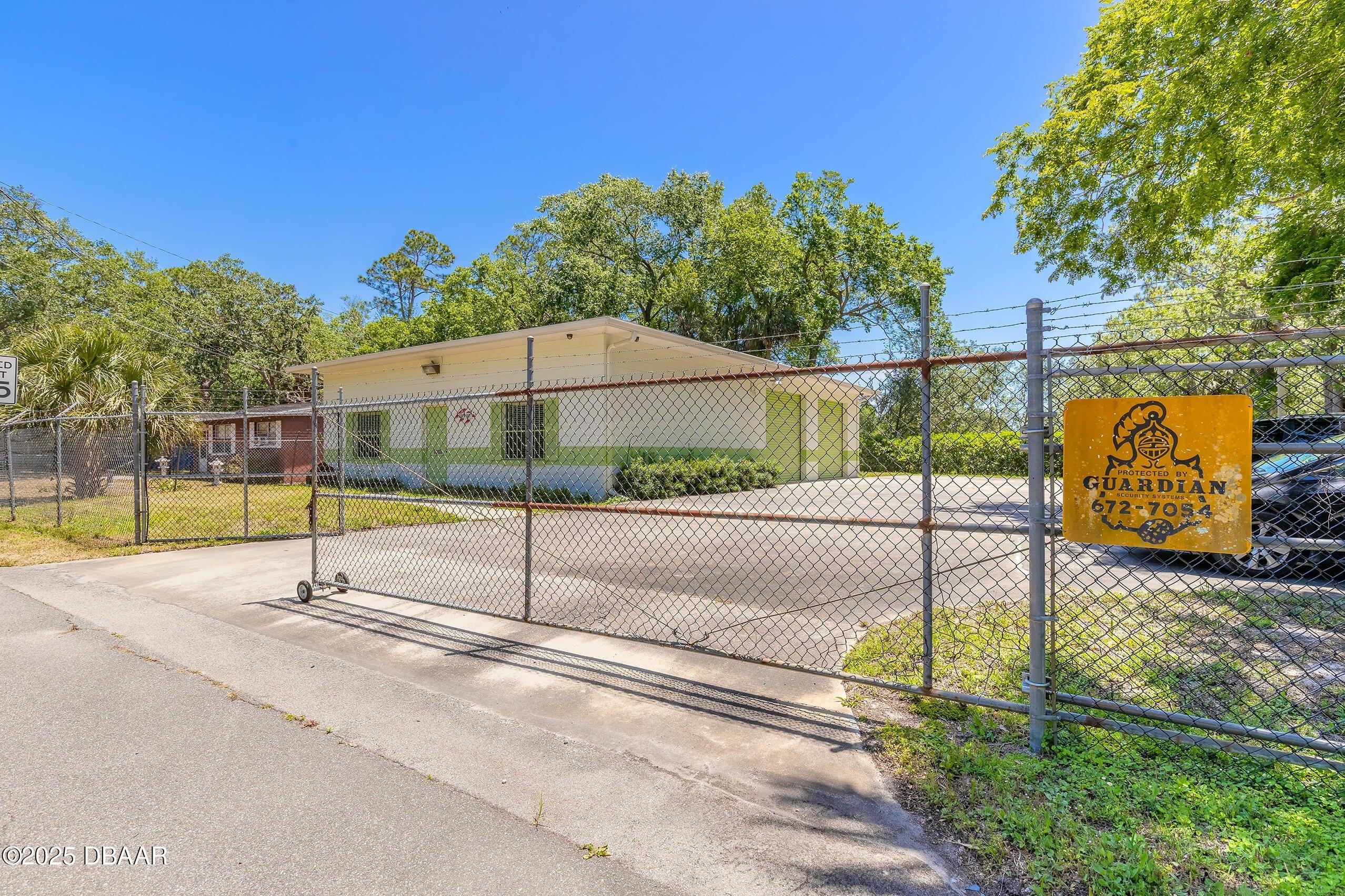 Property Image for 300 Washington Place