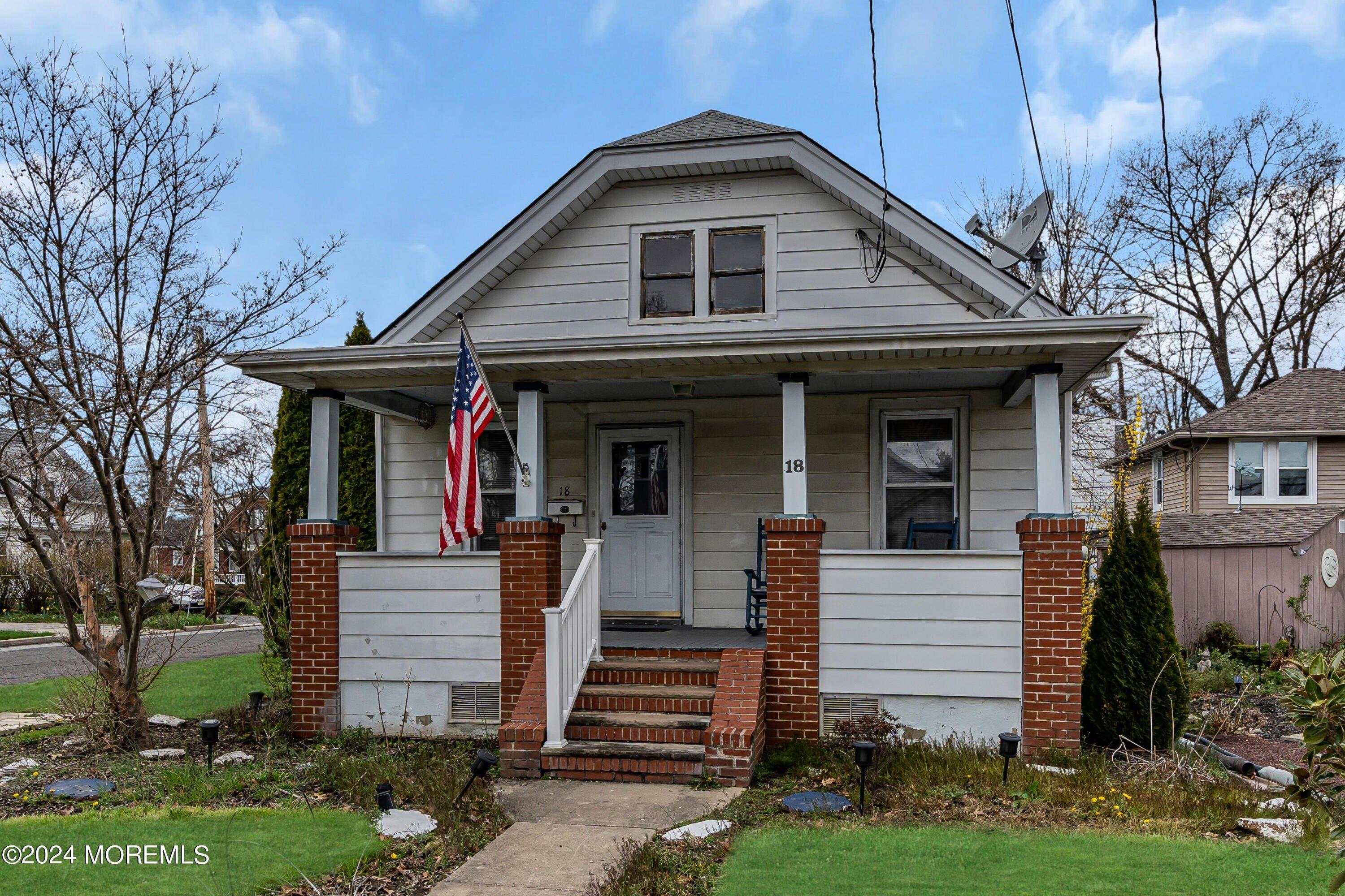 Property Image for 18 Appleby Avenue