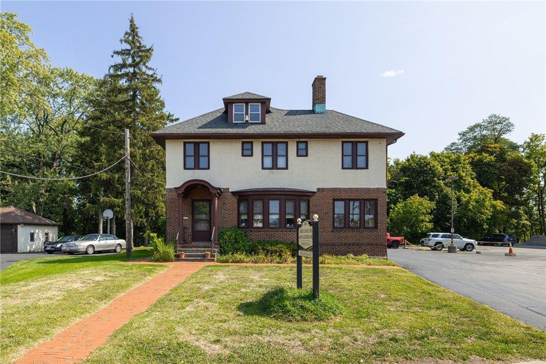 Property Image for 2038 Lake Avenue