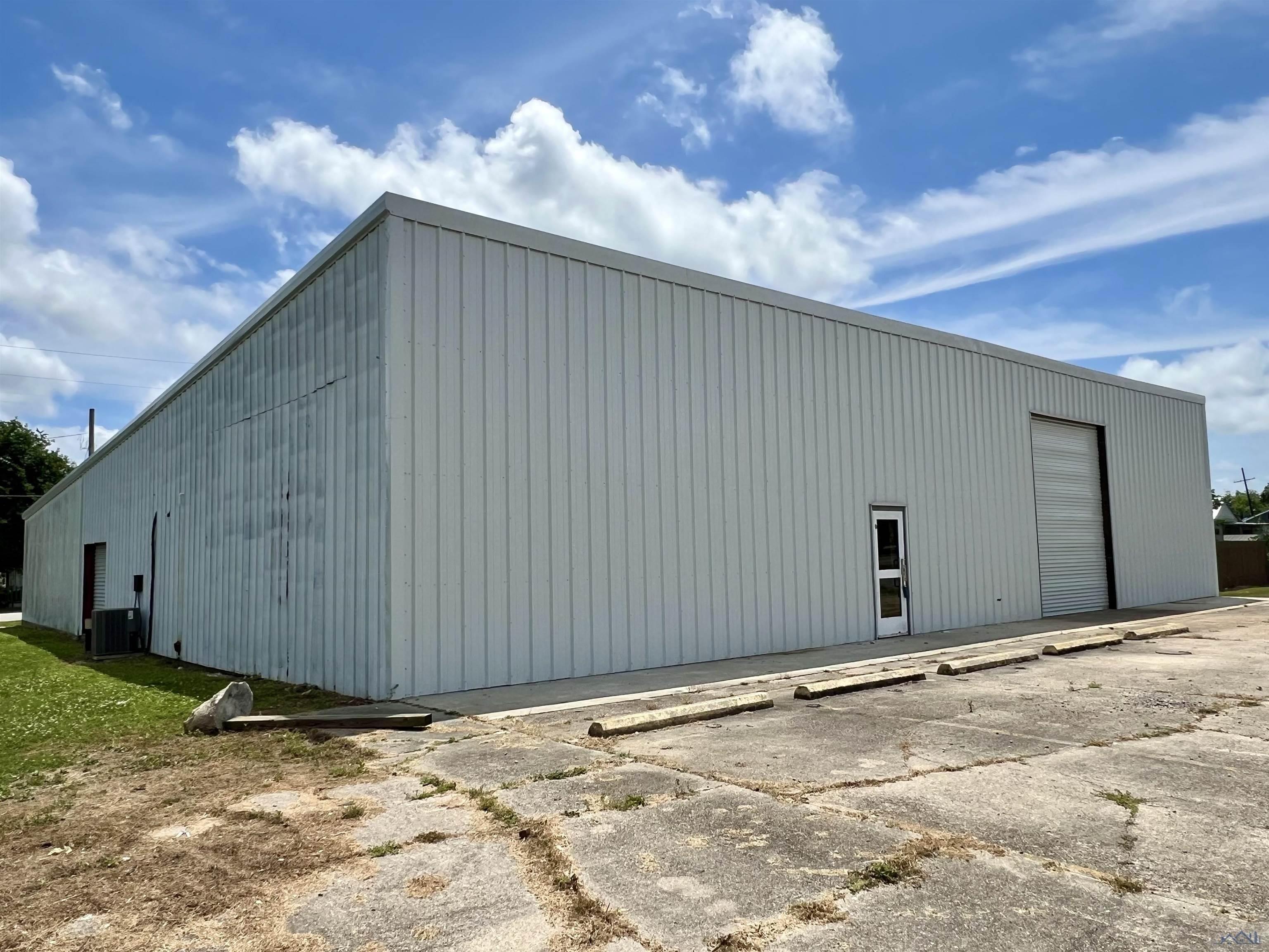 Property Image for 300 New Orleans Boulevard