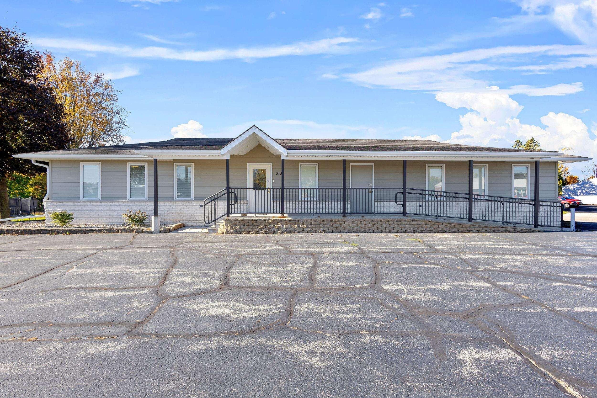 Property Image for 2131 CALUMET Drive