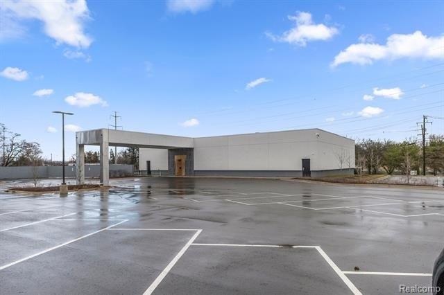 Property Image for 22925 W 8 MILE Road