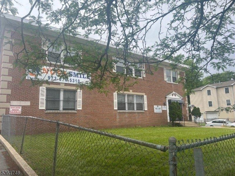 Property Image for 85 S Harrison St