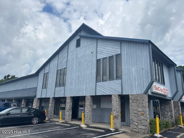 Property Image for 411 Western Boulevard A