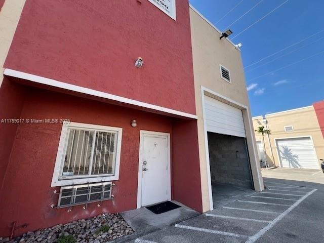Property Image for 10871 SW 188th St 7