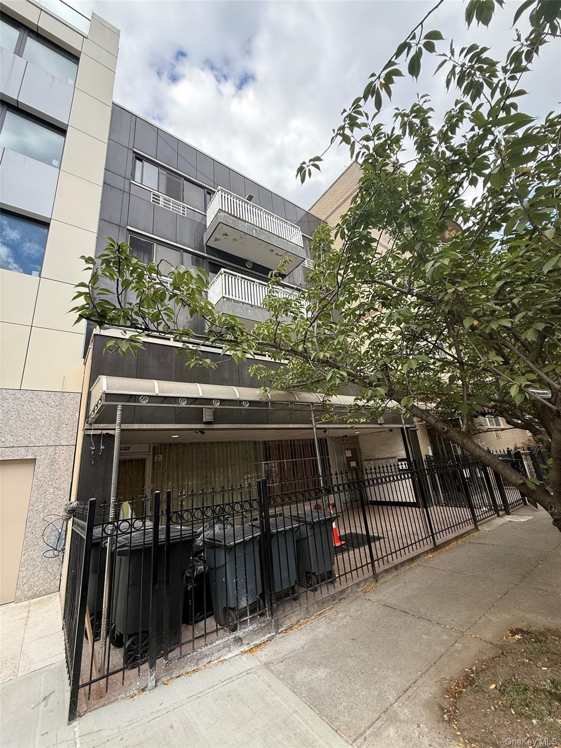 Property Image for 132-35 Pople Avenue