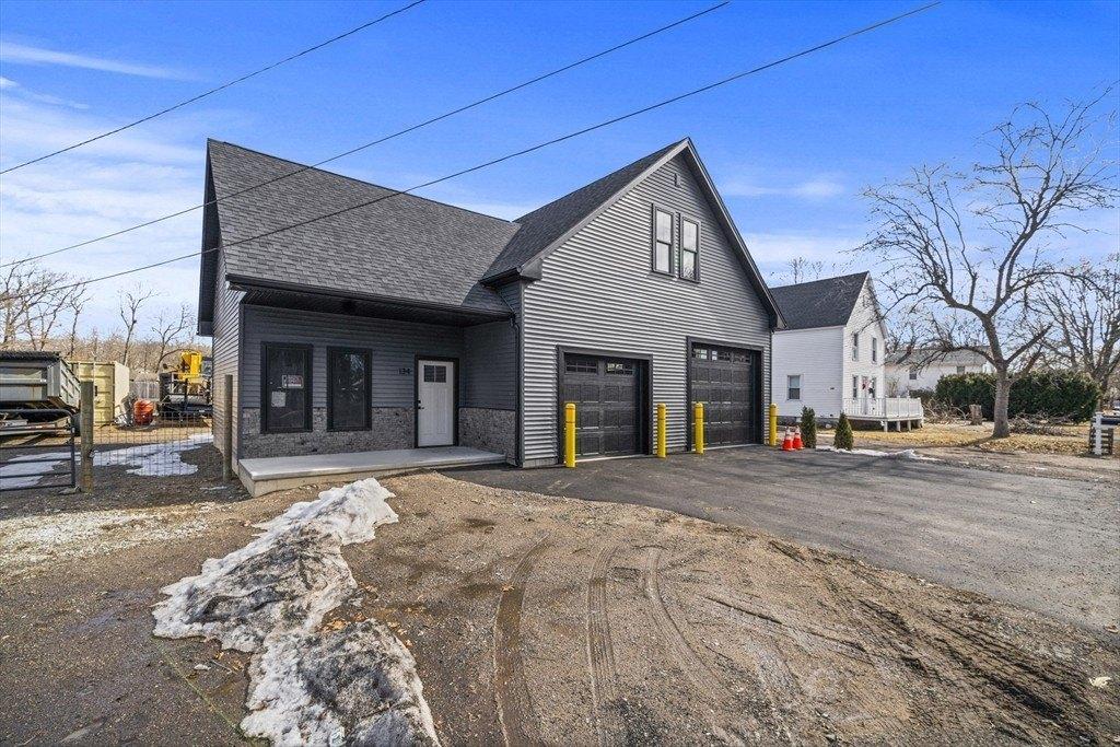 Property Image for 134 Point Grove Rd