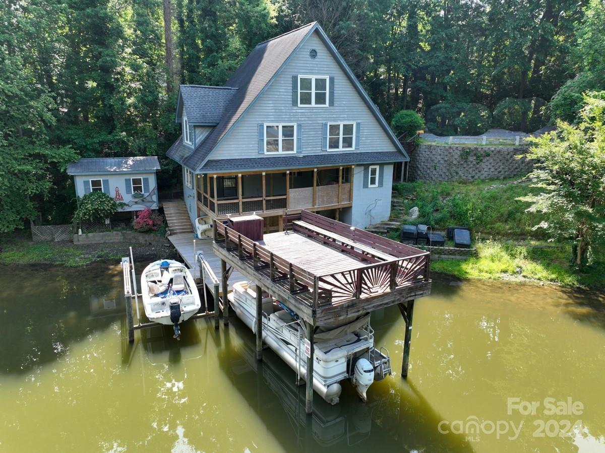 Property Image for 5212 Bay Road
